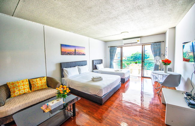 Hillside Plaza & Condotel 4 Downtown - Photo 53