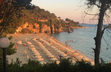 Regina Apartments - Photo 14