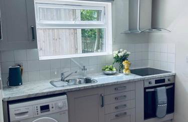 Ivy Cottage Two Bedroom & Garden in Temple Fortune - Foto 21