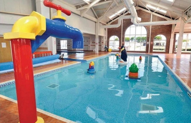 Lovely 2-bed Static Caravan in Rhyl - Foto 10