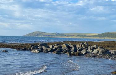 Unique Caravan with Outdoor Space Lodge - Foto 16