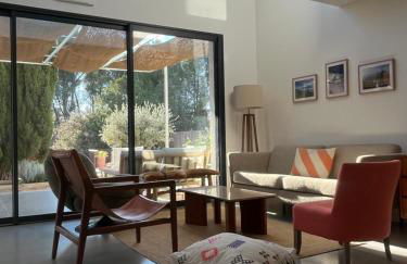 Grande Maison familiale lumineuse avec piscine - Foto 34