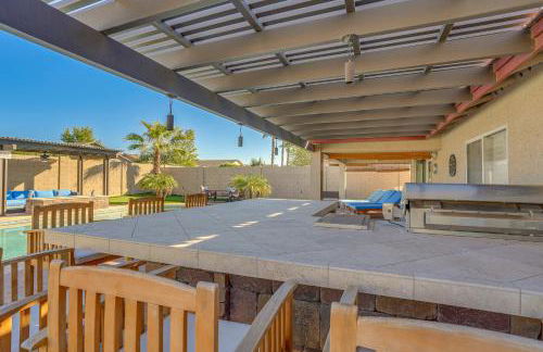 Putting Green, Pool and Spa! San Tan Valley Escape - Foto 29