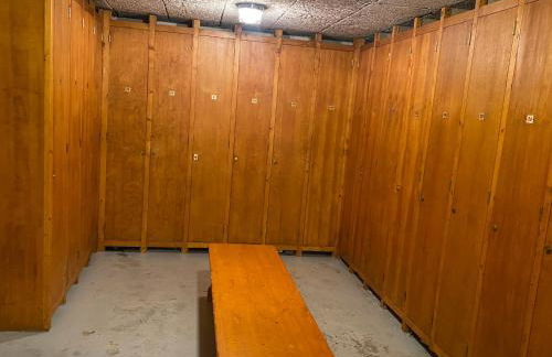 Méribel 2 pièces avec cabine, centre, proche commerce et pistes avec parking et wifi état neuf - Foto 29