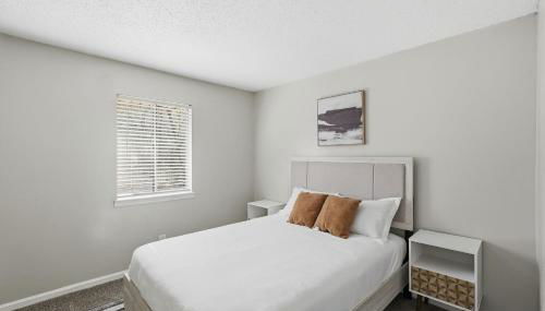 Modern 2BR Retreat Near Stone Mountain - Foto 2