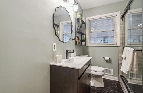 Spacious 4BR Retreat in Vibrant Smyrna Near Lakes - Foto 28