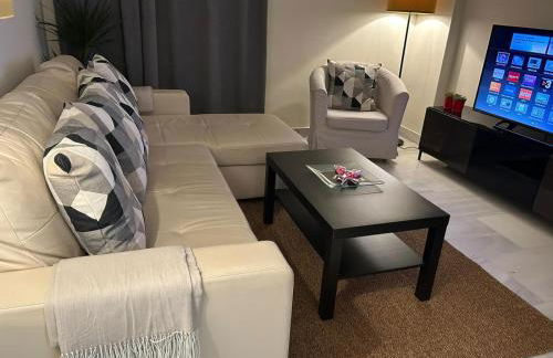 Apartamento Fibes-Congresos Parking Gratis - Foto 7