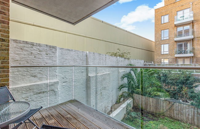 Two Bedroom Apartment in Limehouse - Foto 34