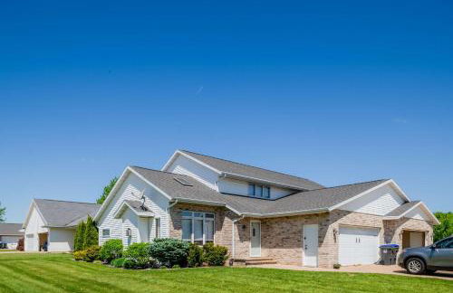 East Side 3 Br 2 full bath King Bed - Foto 12