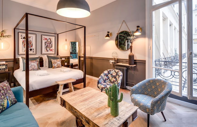 The Royal Elysée Suite - Photo 3