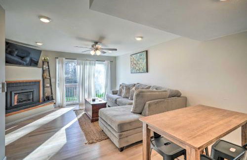 Lovely Iowa City Townhome about 3 Mi to Dtwn! - Foto 1