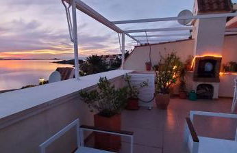 NIDO DEL AMOR deluxe 1a linéa Terraza Indoorpool Wifi Aire Netflix 10 metros a Cala del Pino - Foto 47