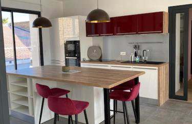 Maison entre port et plage - Photo 3