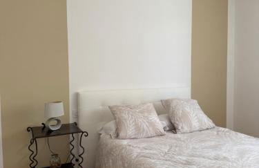 Villa avec piscine privée entre terre, ville et mer - Foto 16