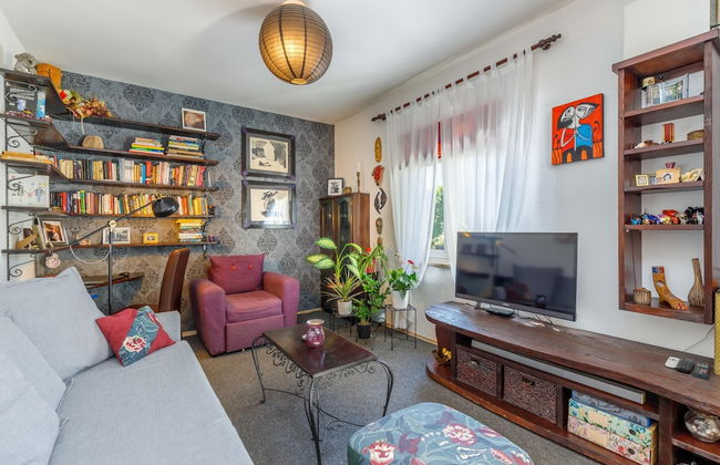 Cozy Home With Private Garden - Foto 13