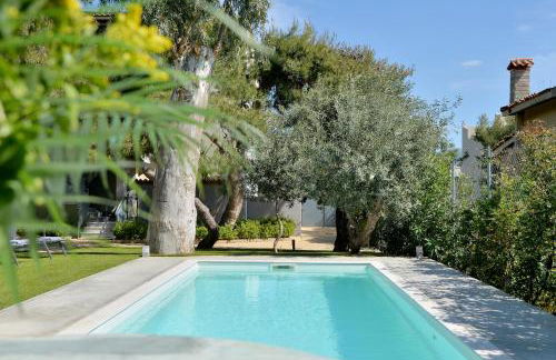 Lagonisi luxurious residence Ruby's Pool Villa - Foto 12