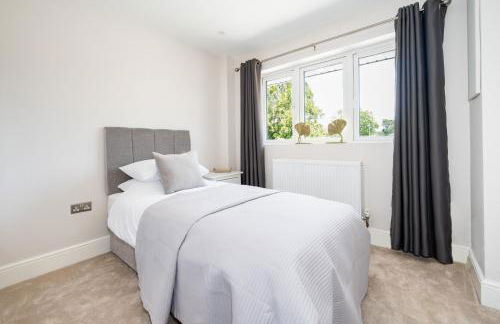 NEW! Stunning & Huge 5BR with Parking & Garden - Perfect for Families & Groups! Excellent Location - Foto 20