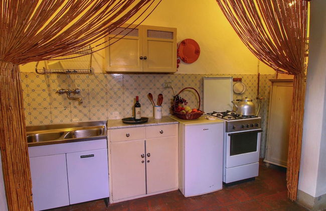 Apartment in a Farmhouse With Swimming Pool - Photo 34