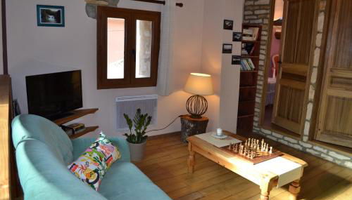 L'oustal Les Fayards - Foto 4