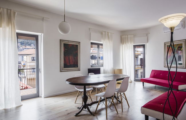 Zafferana Apartment with Balcony - Foto 16