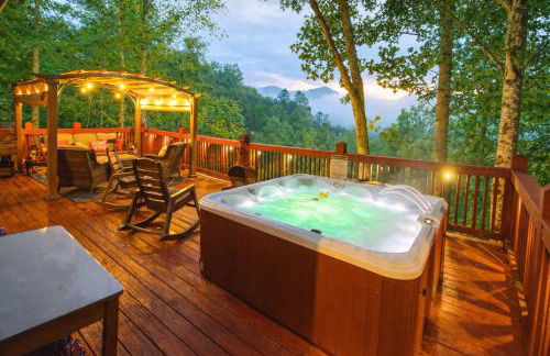 Hot Tub, Fire Pit and Lake Access! Almond Cabin - Foto 1