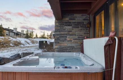 Blue Skies Lakeside Family-friendly Getaway w/ Hot Tub & BBQ - Foto 51