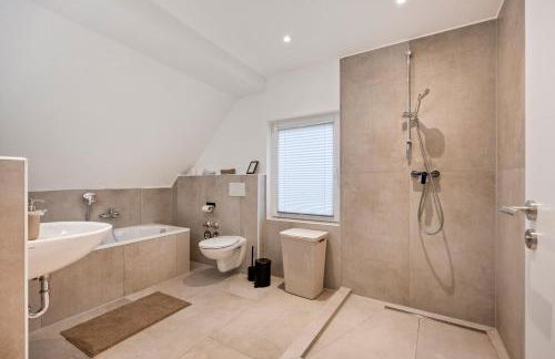 Zentral gelegen in Haan - 4 Schlafzimmer- Bis zu 7 Personen - Foto 6