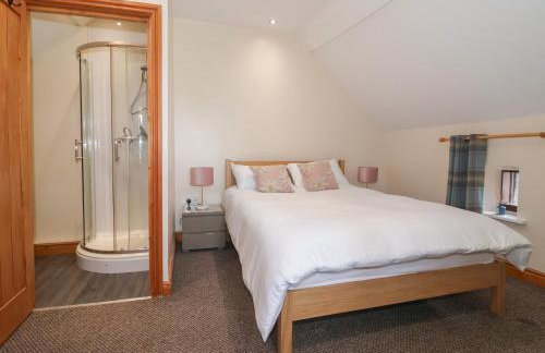 Daisy Nook - Photo 18