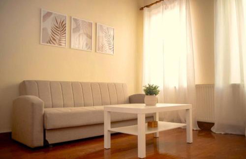 Διώροφη μονοκατοικία στο κέντρο - Foto 1