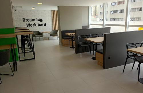 Studio Centro Curitiba - Foto 17