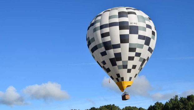 Hot air balloon ride over Ribeira Sacra