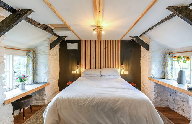 Host Stay The Hideaway - Photo 8