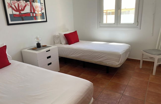 Beautiful Spacious Villa in Playa Blanca - Photo 3