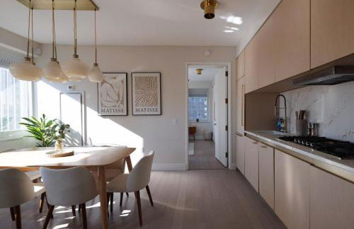 RARE Luxurious Apartment 1 Block From Time Square - Foto 18