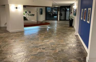 Contemporary Ocean View Suite - Heart of Waikiki! - Foto 47