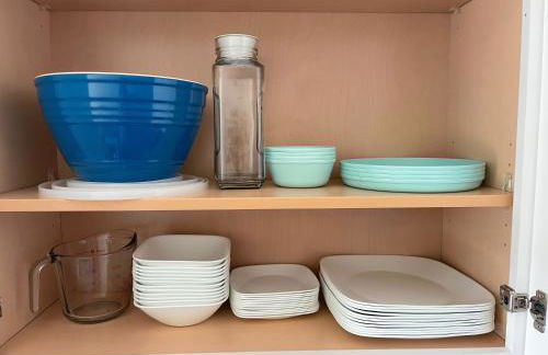 Newly Remodeled Mid-Century Modern Lake Condo - Foto 37