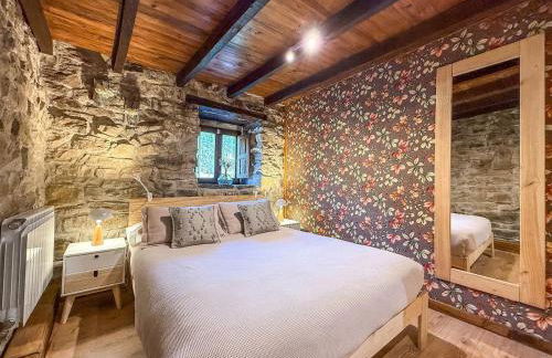 Cabaña La Gurueba, frente rio y cascada - Foto 5