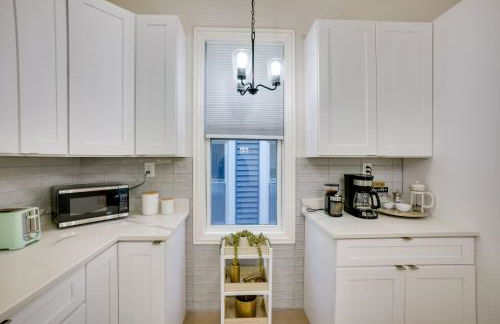 Heart of Bay View Neighborhood! Modern Retreat - Foto 9