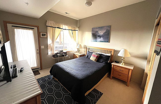 Forest Park 3 Bed 4 Bath Townhome - Foto 1