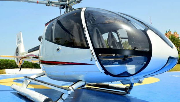 Helicóptero com o qual sobrevoaremos Abu Dhabi