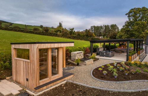 Rosies Cottage - Photo 2