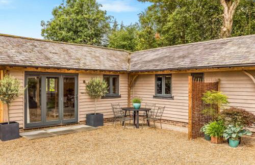 Delightful 2Bed Lodge in Downland Village - Pass the Keys - Foto 3