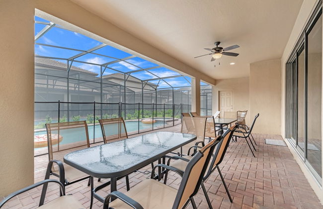 8 Bed 6 Ba Villa with Games, Pool & Spa - Foto 35