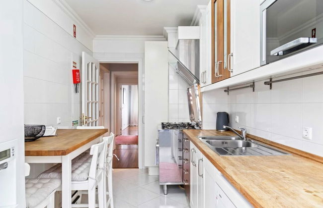 Large Contemporary 3 Bedroom Apartment - Foto 14