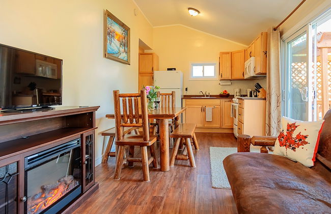 Black River Cottages - Photo 4