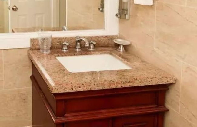 Castle Beach Club Apartments - Photo 89