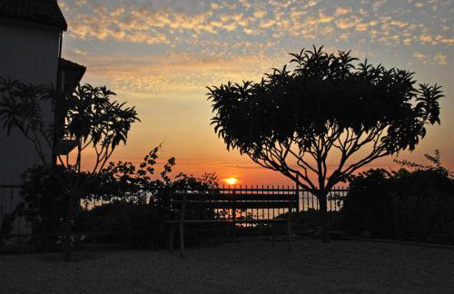 Buntin Apartments - Photo 1