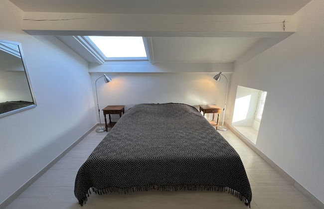 Sunlit Villa in Banne - Photo 4