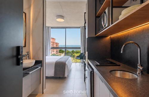Spot Jurere sophistication by the sea - SPJ's - Photo 150