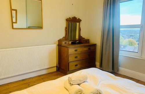 Penthouse Apartment with Impressive Views Sleeps 2 to 8 - Foto 31